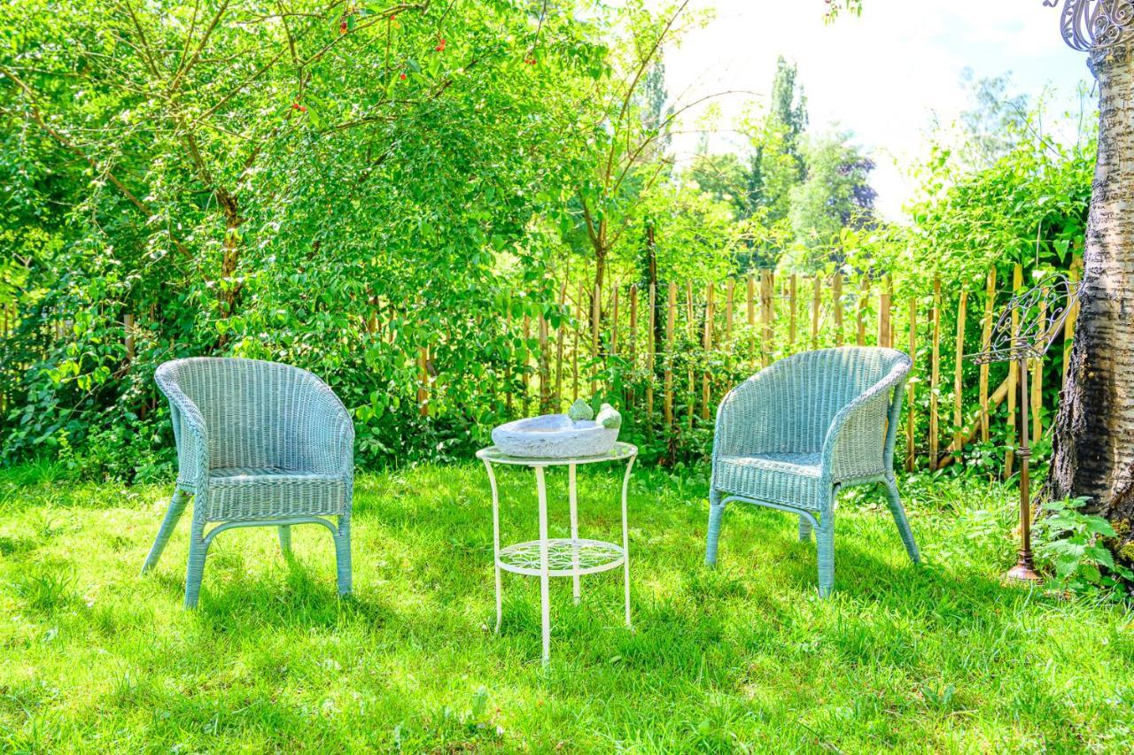 Le Gite Du Jardin Des Secrets 나무르 외부 사진